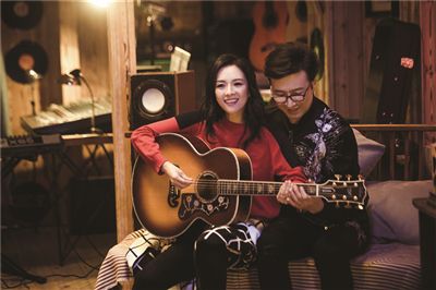 《妻子的浪漫旅行2》浪漫开播 人妻章子怡甜