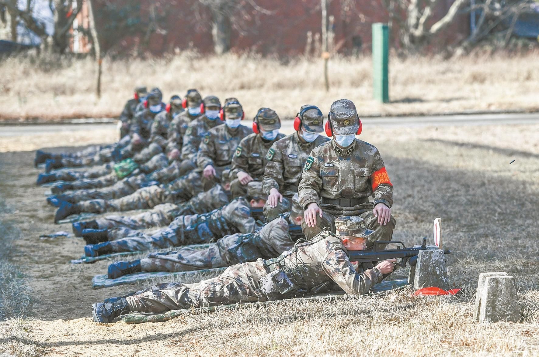 中军帐踏寒练兵