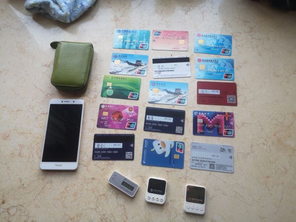 3张银行卡流水激增200多万元,细心警方顺线端掉洗钱窝点