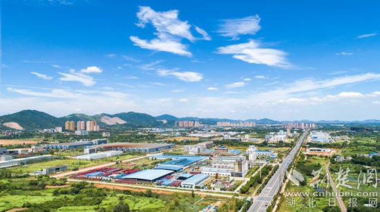 2019黄石市铁山区GDP_2019,黄石开发区铁山区亮出这份发展成绩单!(2)