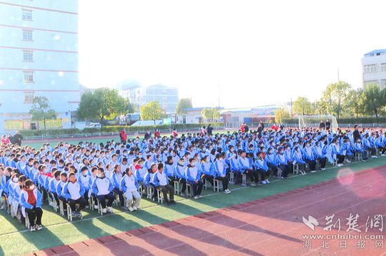 微信图片_20211126183401_副本.jpg