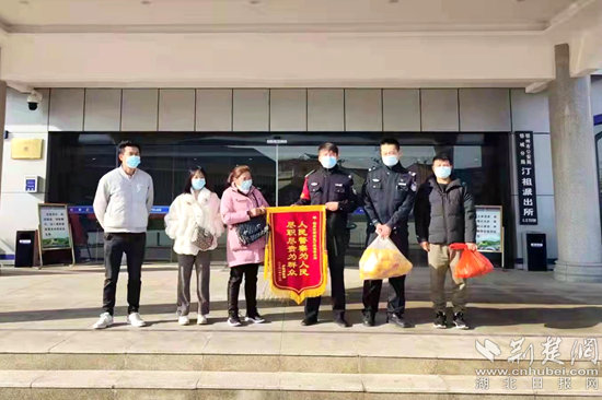 微信图片_20211218140512_副本.jpg