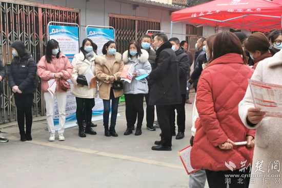 郧西招聘_郧西天河礼仪公司招聘,有才你就来(3)