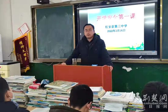 微信图片_20220221183137_副本.jpg