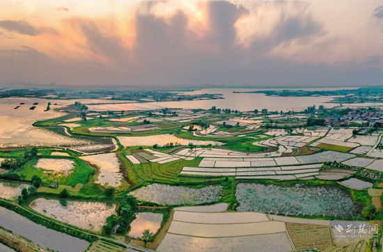 蒲团乡四海湖1.jpg