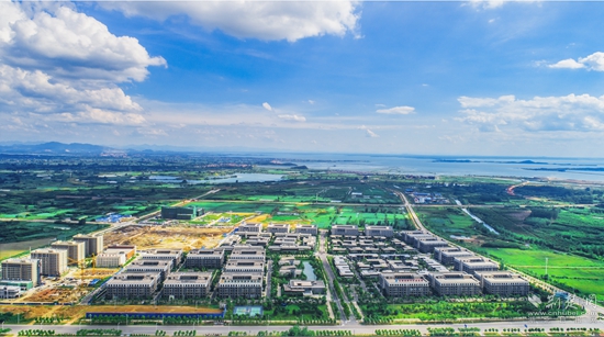 梧 桐 湖 生 态 科 学 健 康 城实景.JPG