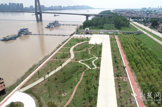 市生态环境局全力服务黄州港项目建设_副本.jpg