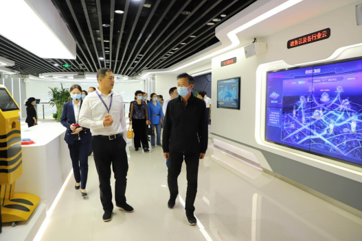 640?wx_fmt=png&wxfrom=5&wx_lazy=1&wx_co=1