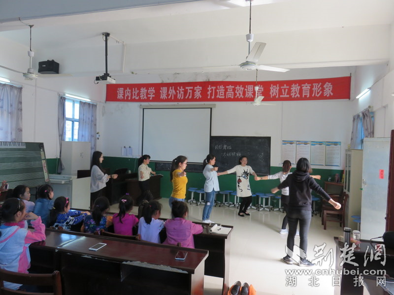 民俗文化走进新城校园02.jpg