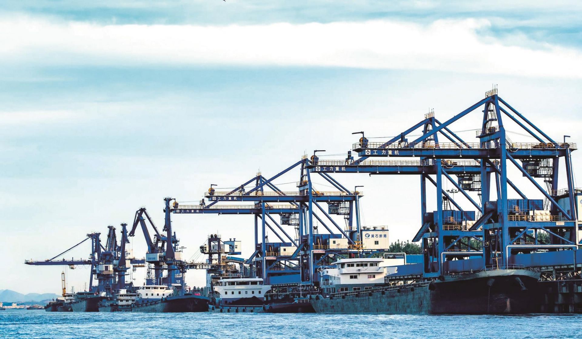 黄石 发力见效成势突破——黄石新港打造湖北东向开放桥头堡