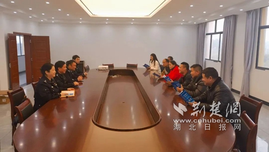 微信图片_20230210151414_副本.jpg