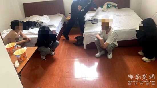 图片2_副本.jpg