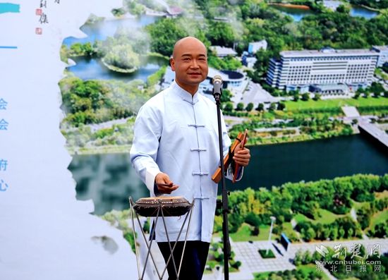 曲艺表演.jpg.jpg