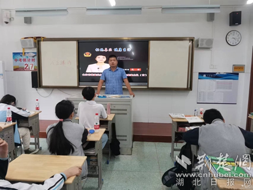 曹晓光2.jpg