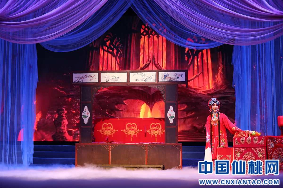 “戏曲进校园”新体验  中国地方戏曲遇上印度史诗