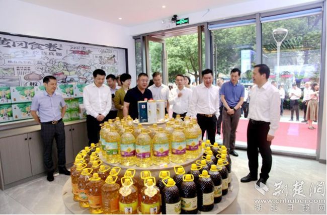 5月31日，宁波黄冈地标优品馆开馆。.jpg.jpg
