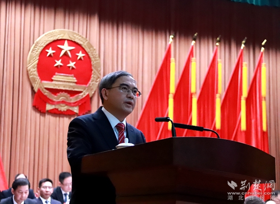 朱主任报告3_副本.jpg