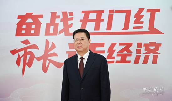 杨市长1_副本.jpg