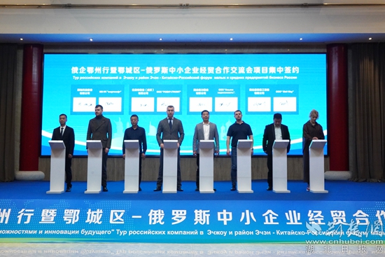 签约1.jpg