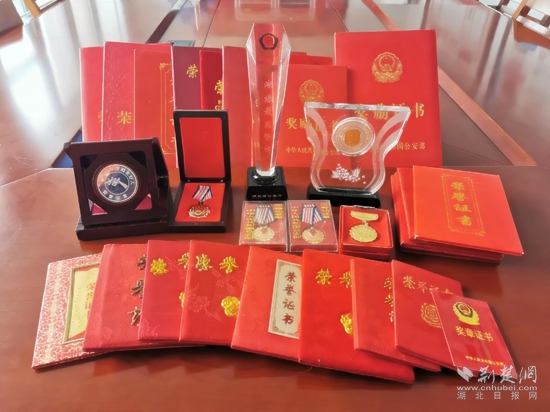 图片2.jpg