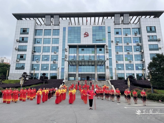 图片8.jpg