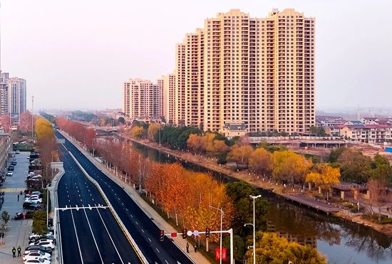 滨河西路焕新颜_副本.jpg.jpg