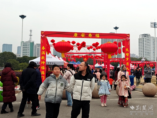 微信图片_20250212235924_副本.jpg