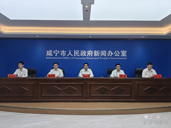 Xianning紧紧握住“三个保证”的底线，而生计支出