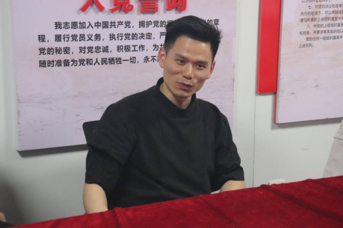 当大学生遇到快递员时：“双向”课