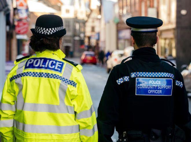 英国警察逮捕了另一位涉嫌涉嫌参与总理的住​​宅纵火案