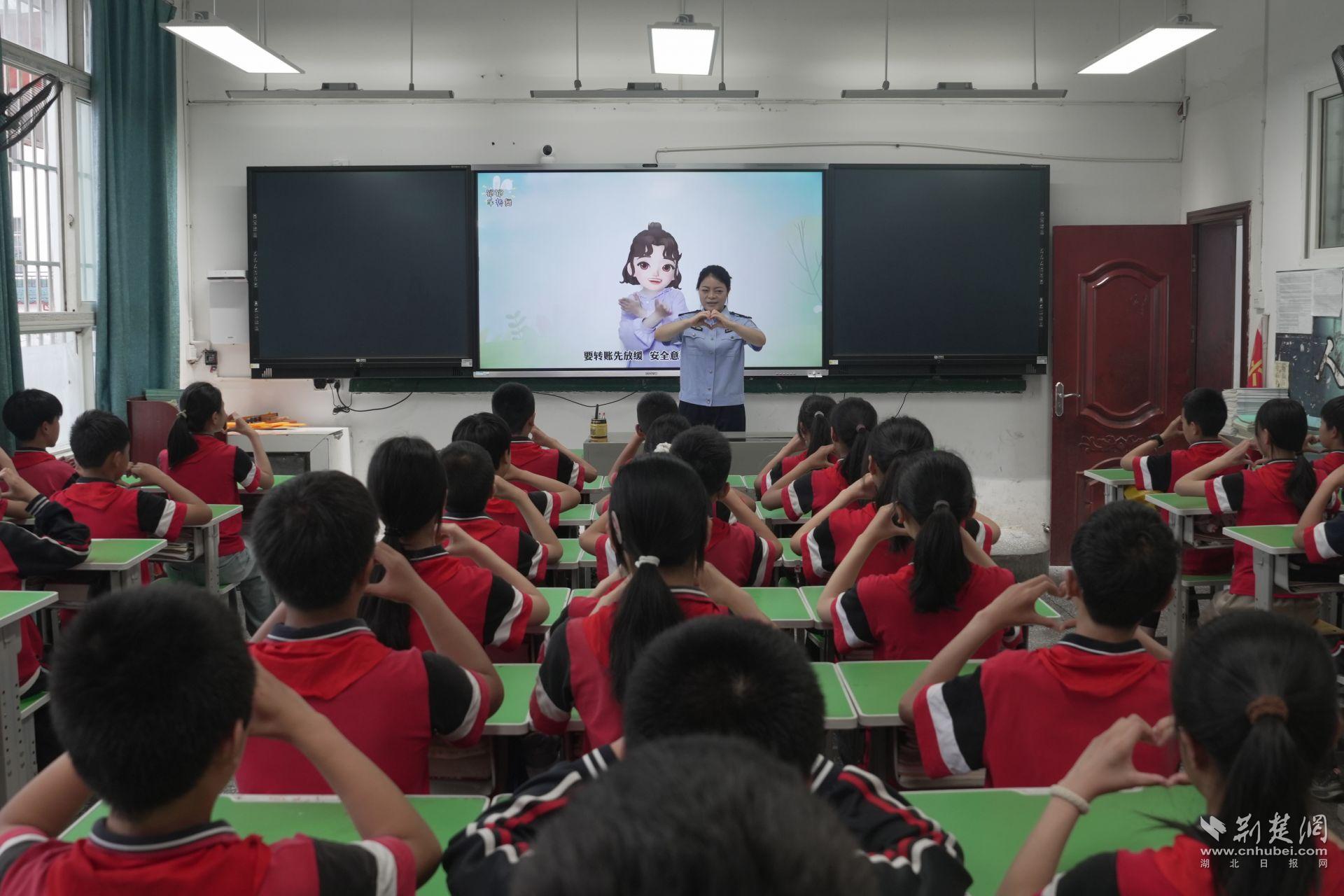 微信图片_20250526155316.jpg.jpg