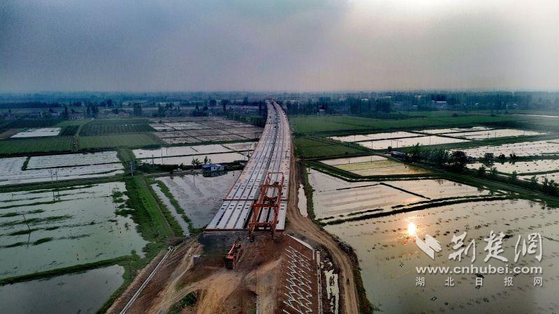 引入明智的管理应用程序，Wusong Expressway的Yangj