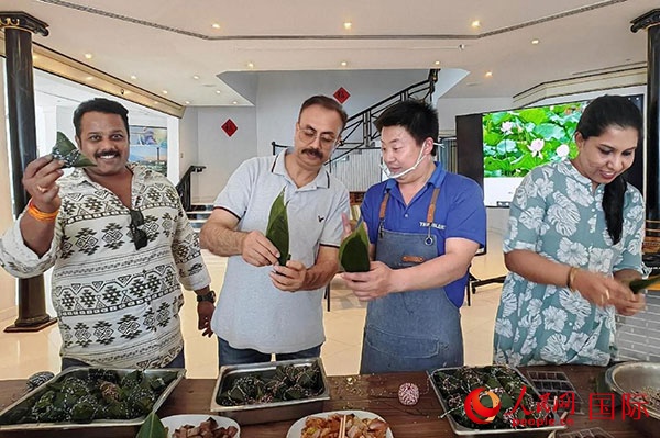 “中东之家”闻到了米饭饺子的香气 - 中国公司