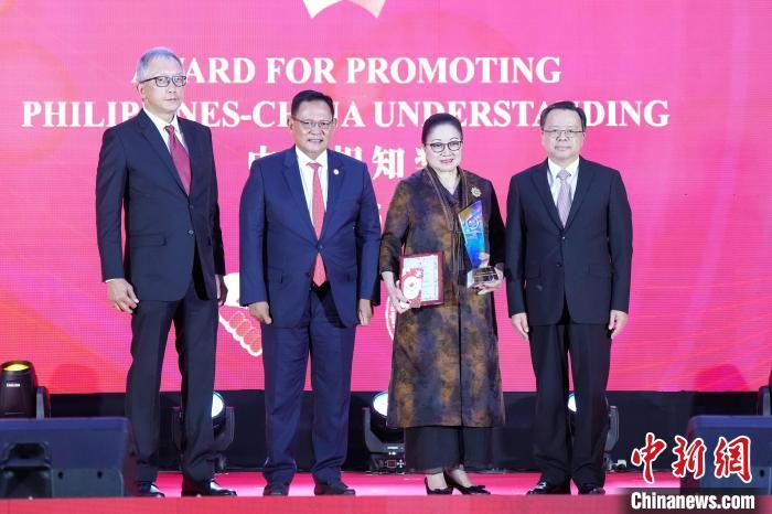 第五届“中国菲律宾奖”颁奖典礼在马尼拉举行