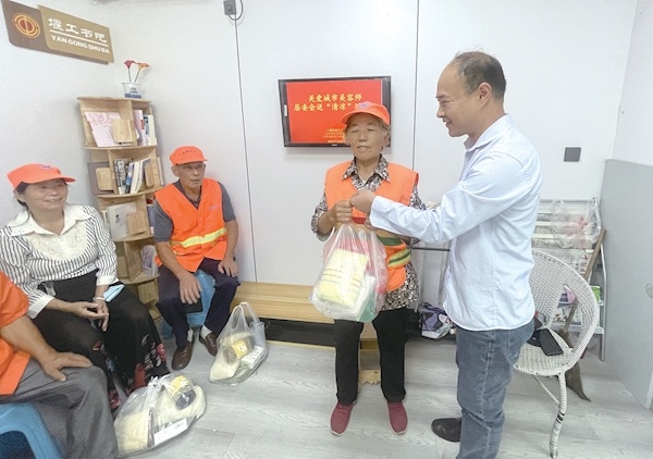 夏天很棒
