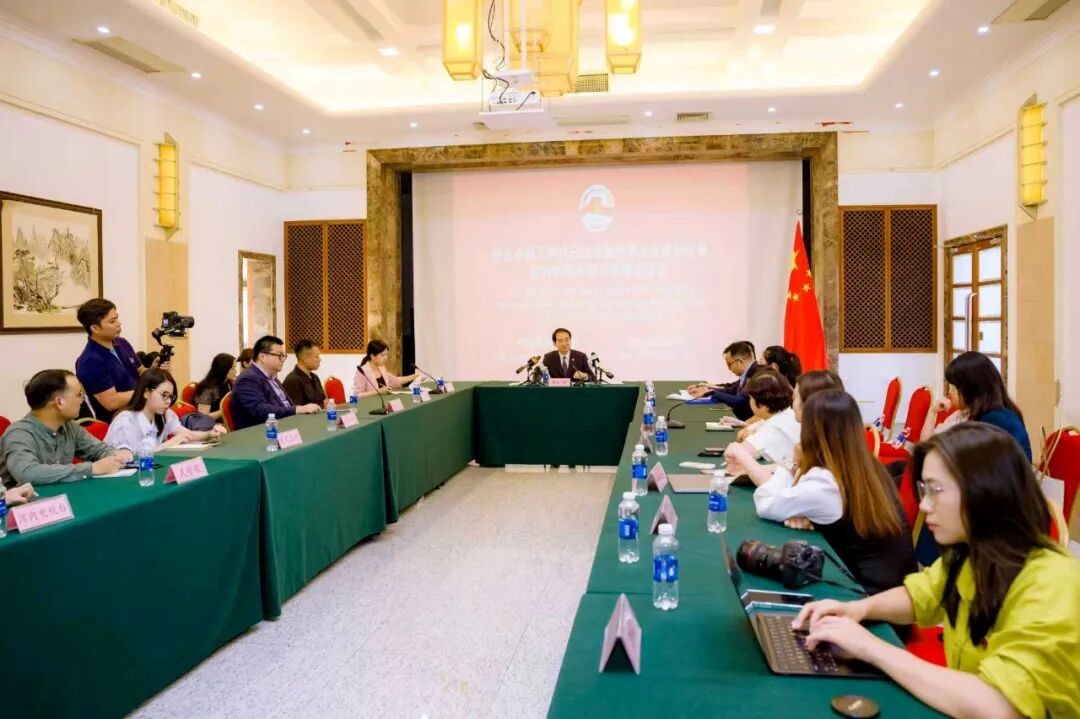 中国越南大使接受了中国与越南主要媒体之间的