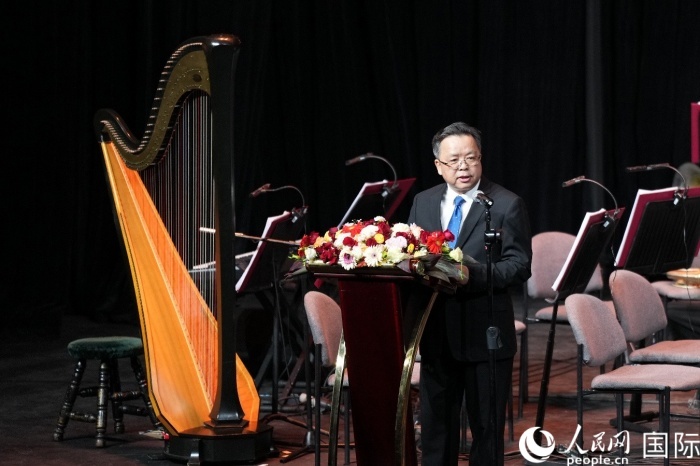 中国大使馆在菲律宾举行了音乐会，以纪念中国