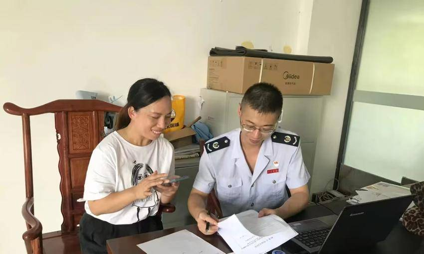 35名纳税人获得了1,227万元人民币的贷款！ Daxiu“