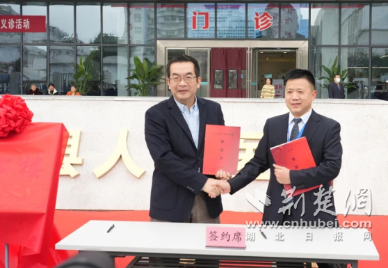 翻译错误：Unexpected character encountered while parsing value: &