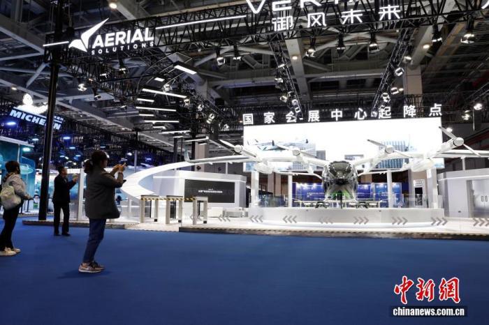 外媒聚焦进博会：中国以市场机遇欢迎新老朋友