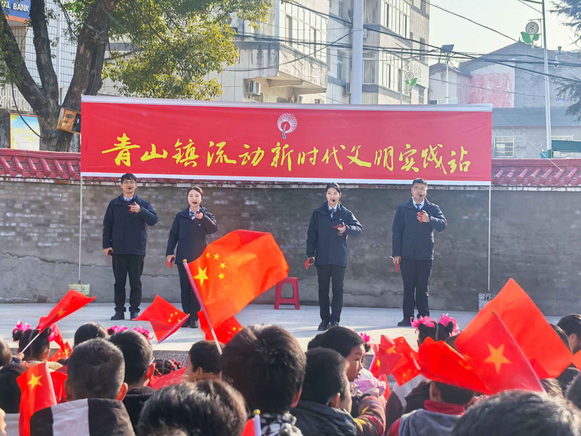 ��������·����������ǿǿ���֣����������·���