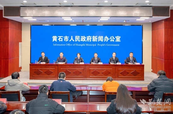 从“文学夜校”到“BA村”，黄石每年举办500余场