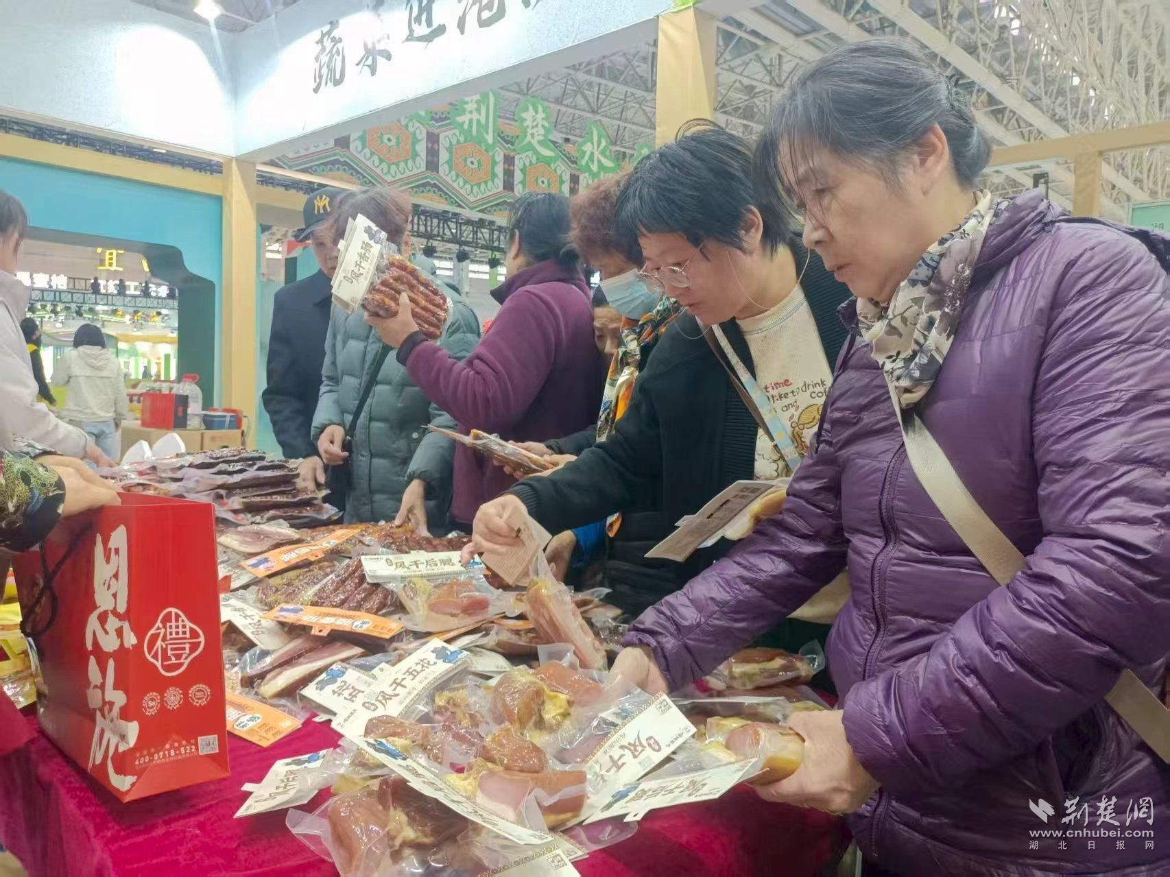 湖北农博会建始县多种农产品获大单