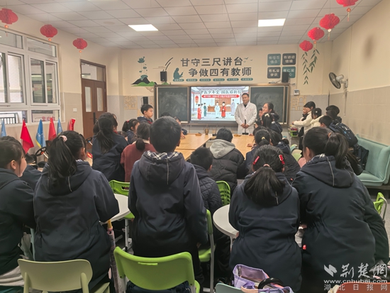 实验二小1.jpg