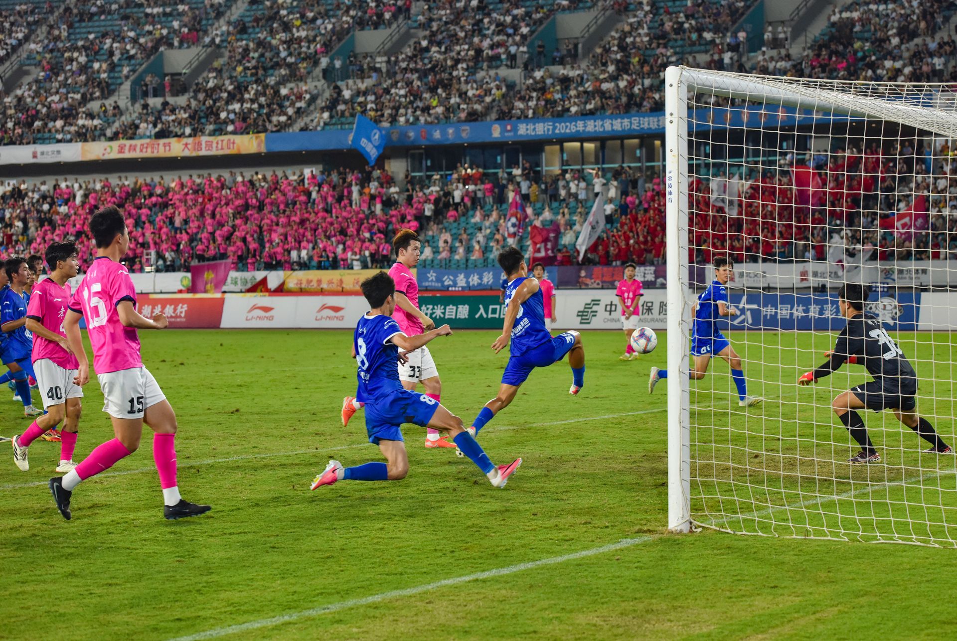 09-第87分钟，62号江尔晗前场任意球反弹入网。  DSC_9785.JPG.JPG