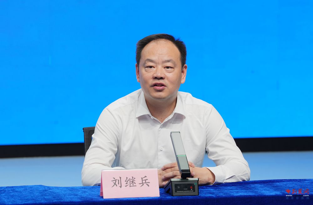 微信图片_20260924171821_313_112_副本.jpg