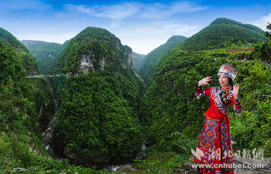 04 擦耳河大拐弯　陈玲玲摄.jpg