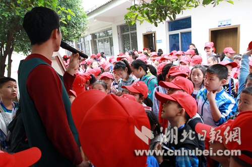 被拘留人员现身说法.JPG