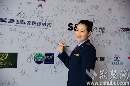 0001_00001.jpg 0001_00001.jpg