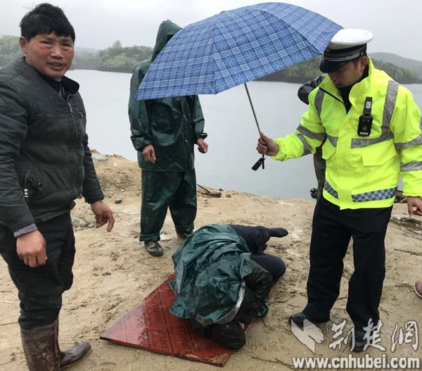 QQ图片20180406210414 副本.jpg